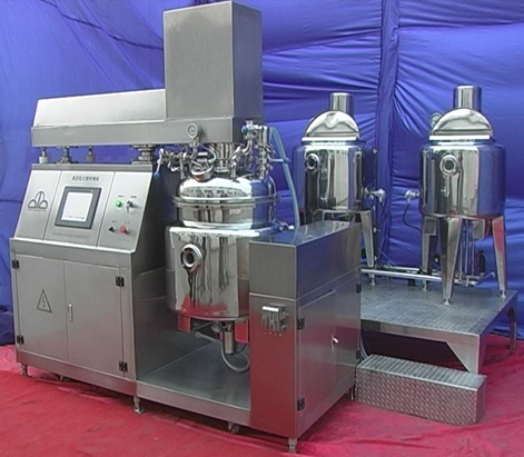 Vacuum mixing emulsifier